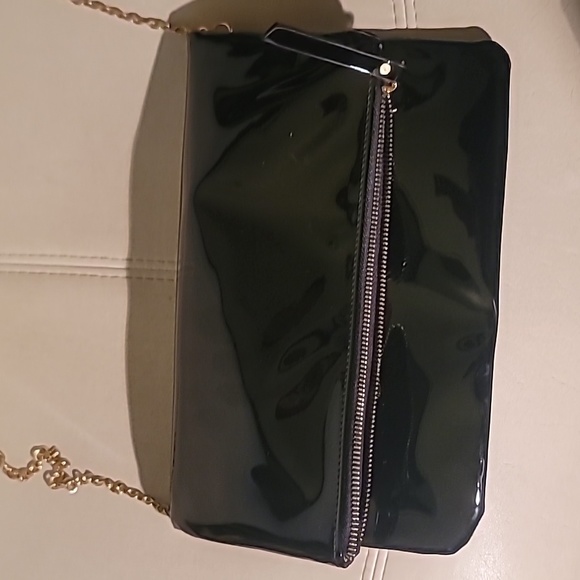 Unbranded Handbags - Shiny Patent Clutch Bag with Shoulder Chain